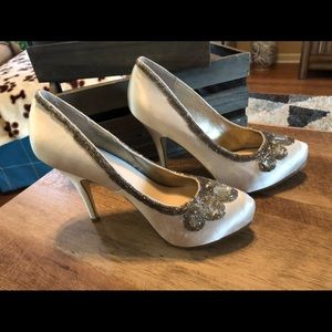 Mods Spana Bejeweled Stiletto Platform Heels.